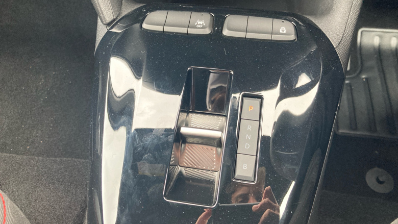 Vauxhall Corsa 100kW Yes 50kWh 5dr Auto Electric Hatchback